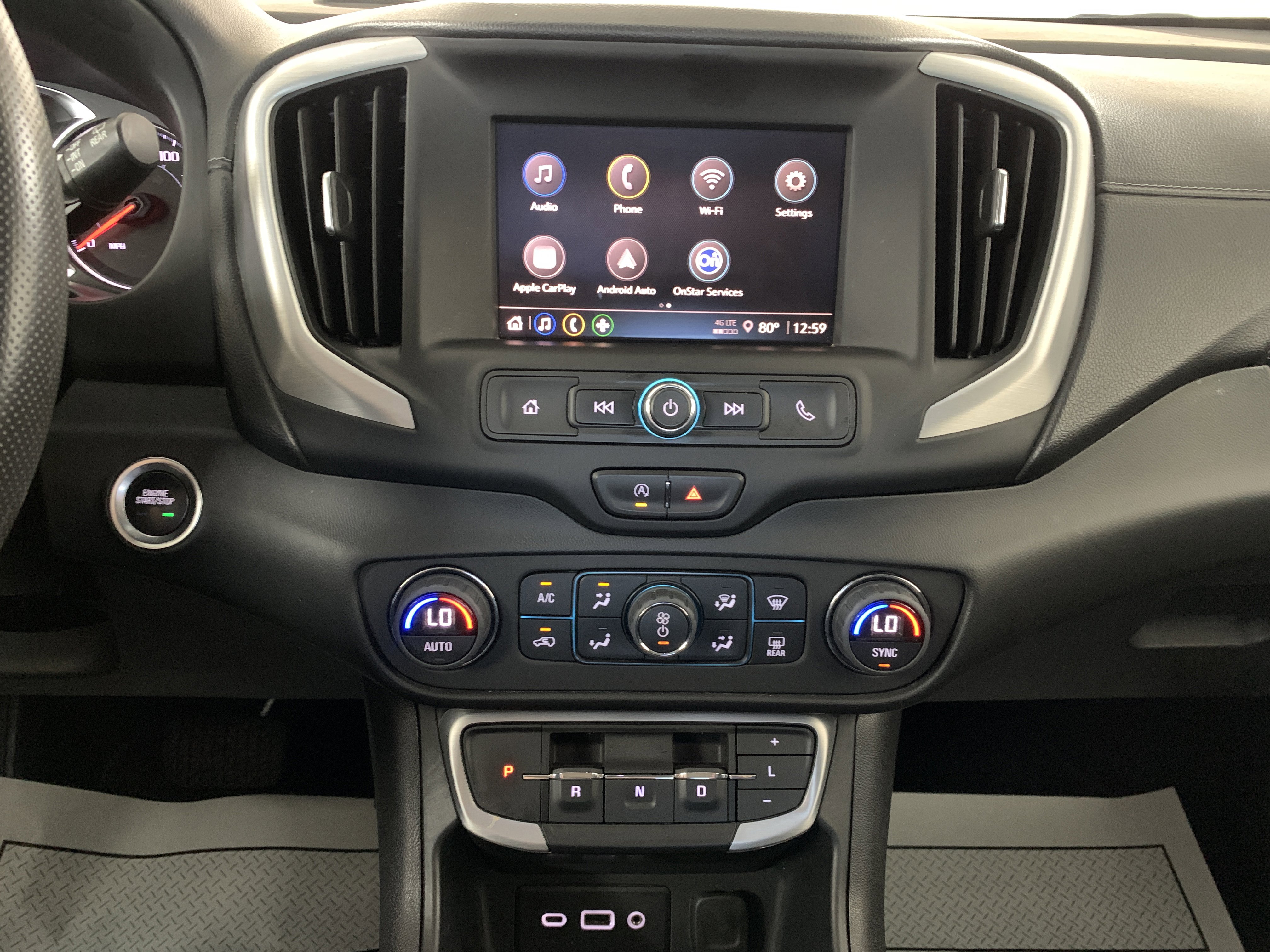 Used 2022 GMC Terrain SLE w/ Driver Convenience Package image 24