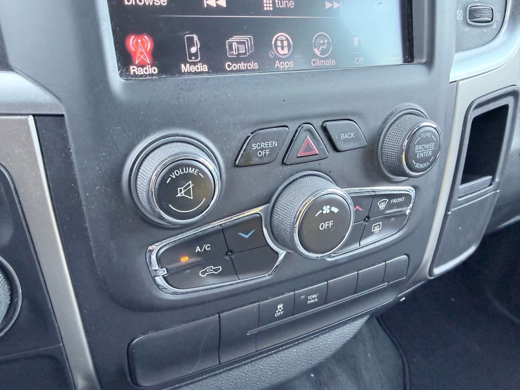 Used 2013 RAM 1500 Classic SLT image 19