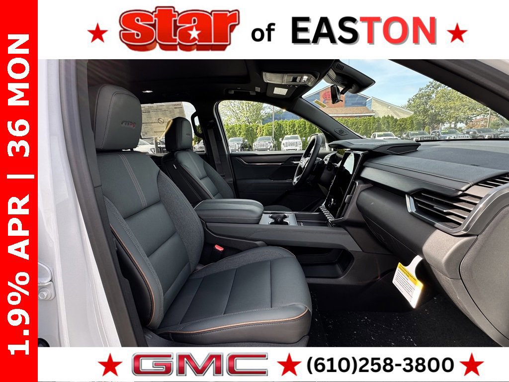 New 2026 GMC Acadia AT4 w/ Luxury Package image 11