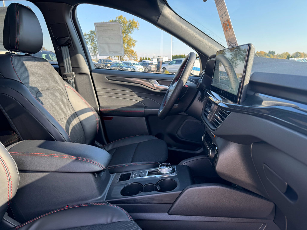 New 2026 Ford Escape ST-Line image 14