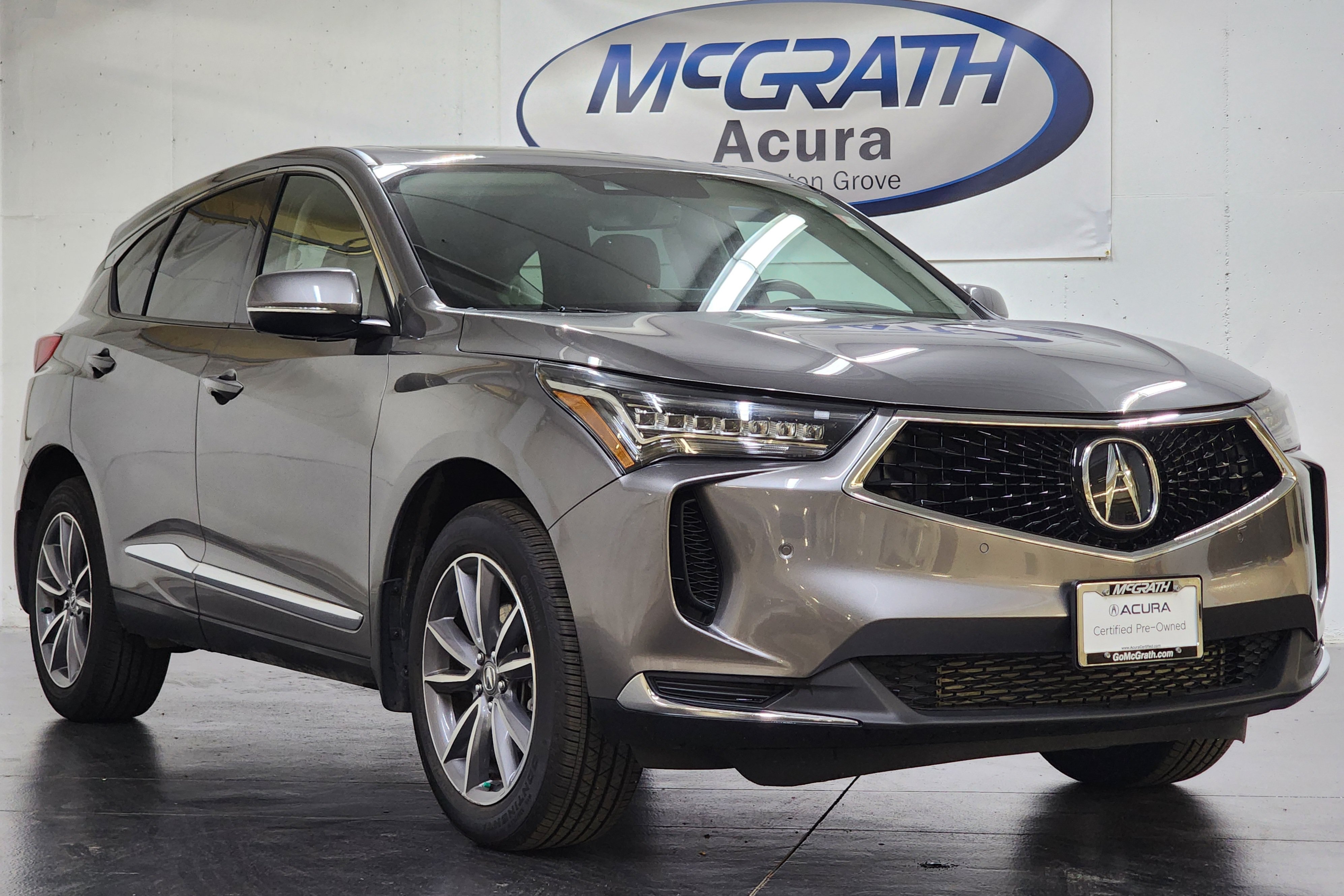 Certified 2024 Acura RDX w/ Technology Package AWD/4WD image 3