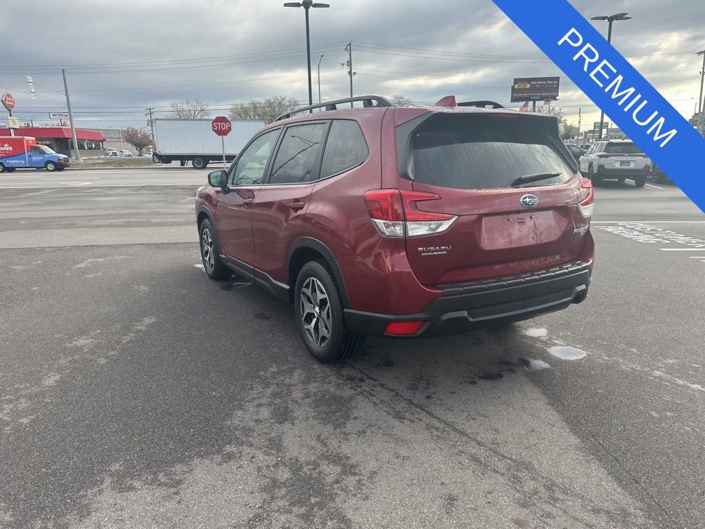 Used 2023 Subaru Forester Premium AWD/4WD image 4