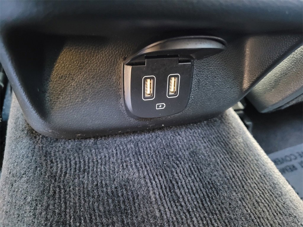 Used 2023 Genesis GV70 2.5T w/ Select Package image 12