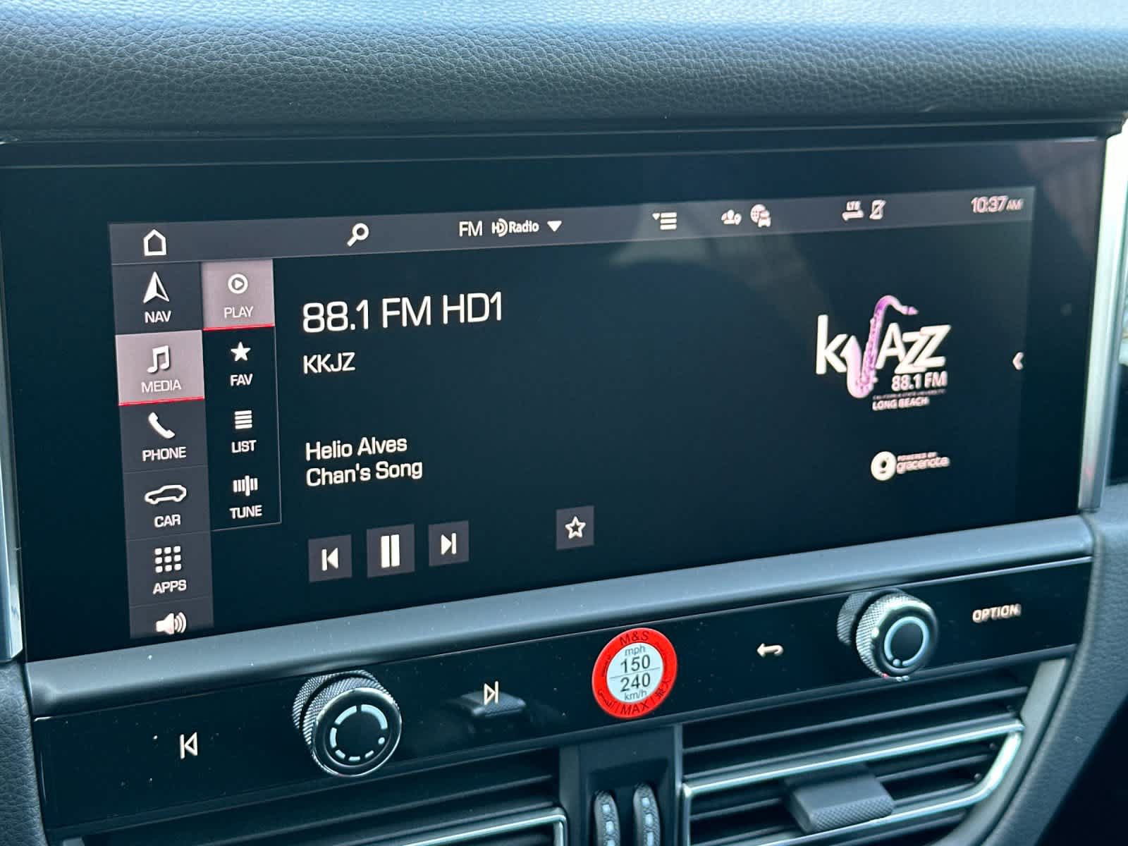 New 2026 Porsche Macan AWD/4WD image 21