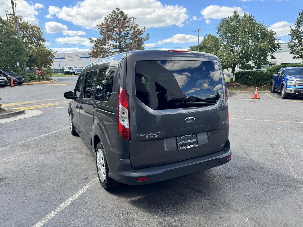 Used 2016 Ford Transit Connect XL FWD image 7