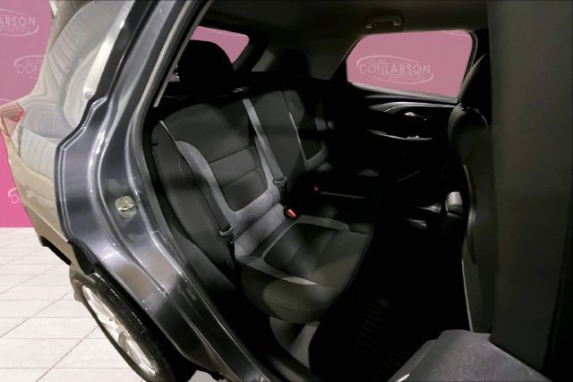 Used 2022 Chevrolet TrailBlazer LS FWD image 18