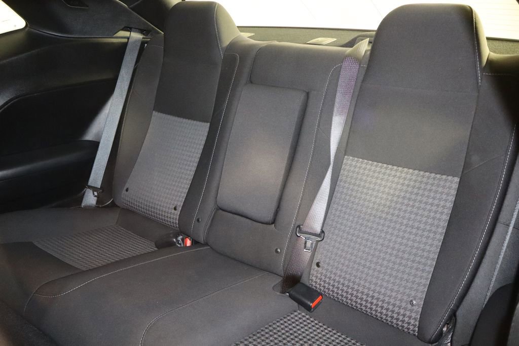 Used 2020 Dodge Challenger R/T RWD image 16