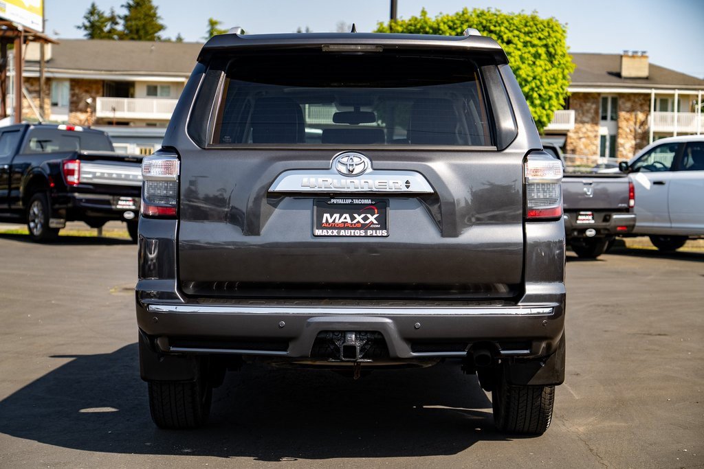 Used 2015 Toyota 4Runner Limited image 11