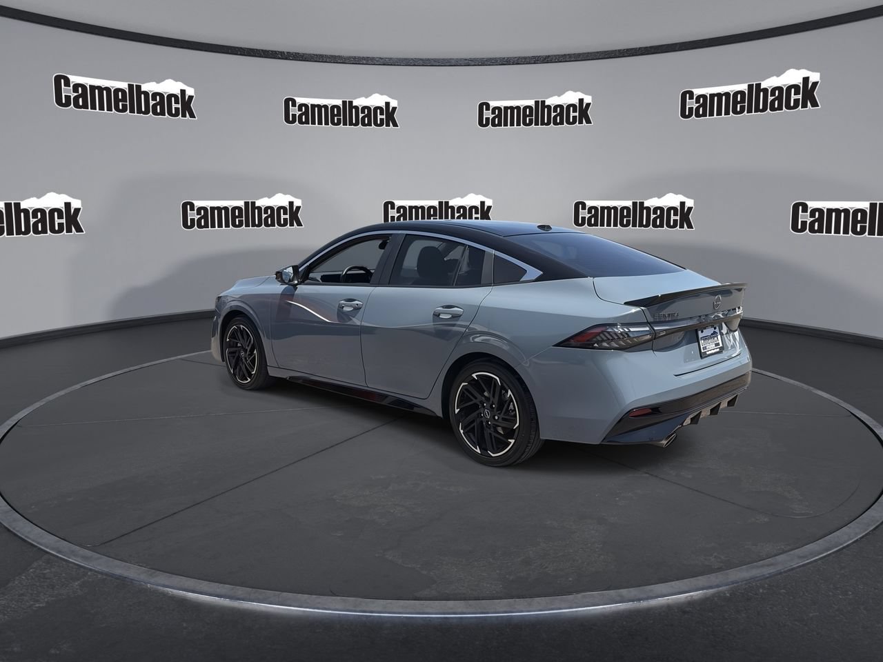 Used 2026 Nissan Sentra SR w/ Floor Mat Package FWD image 5