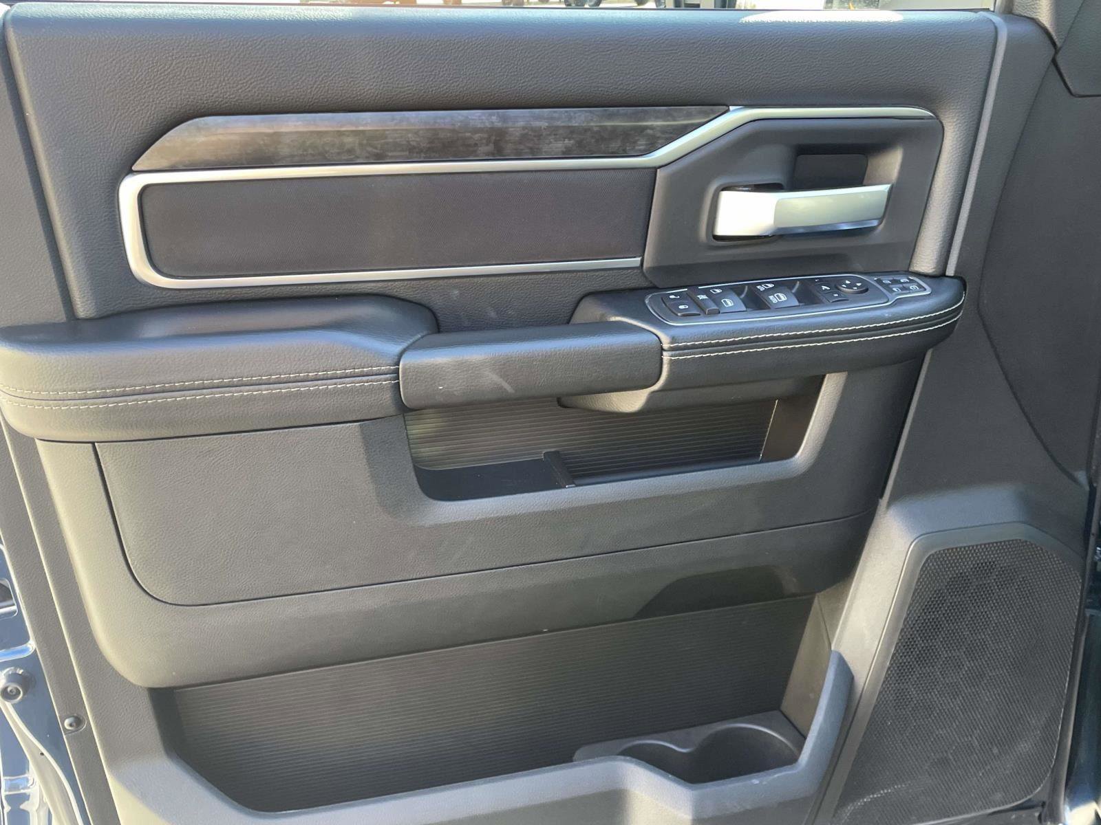 Used 2024 RAM 2500 Big Horn w/ Bed Utility Group image 12