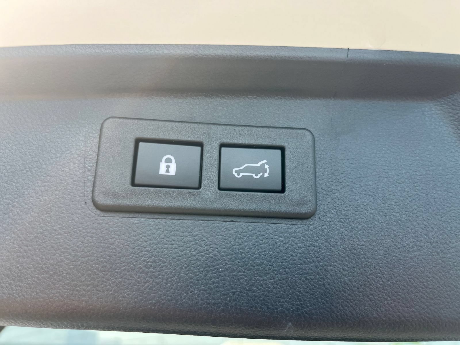 Used 2024 Subaru Outback Onyx Edition AWD/4WD image 23