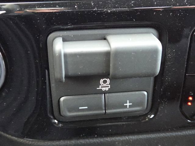 New 2026 GMC Sierra 1500 Elevation image 7