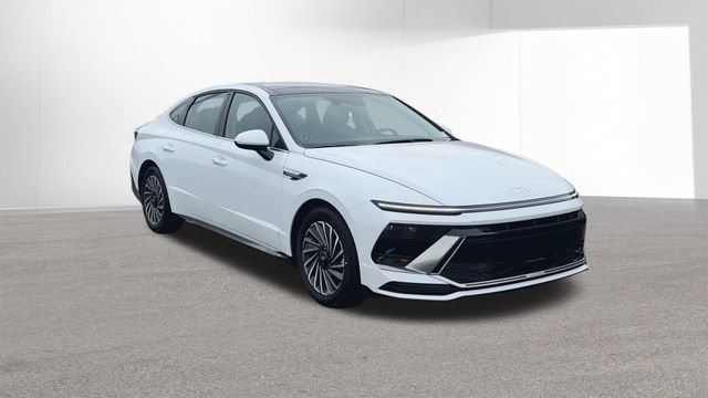 New 2026 Hyundai Sonata SEL FWD image 2