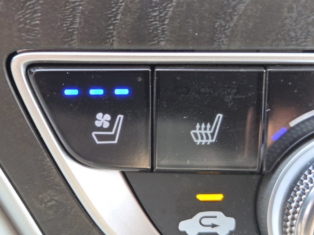 Certified 2021 Honda Accord Touring image 6