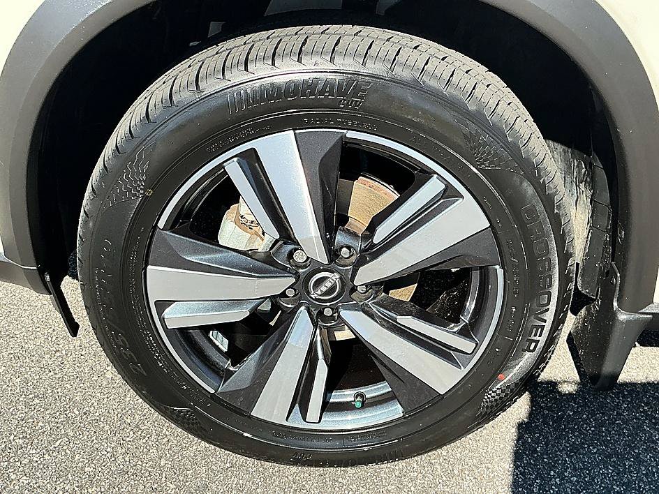 Certified 2023 Nissan Rogue SL w/ SL Premium Package AWD/4WD image 8