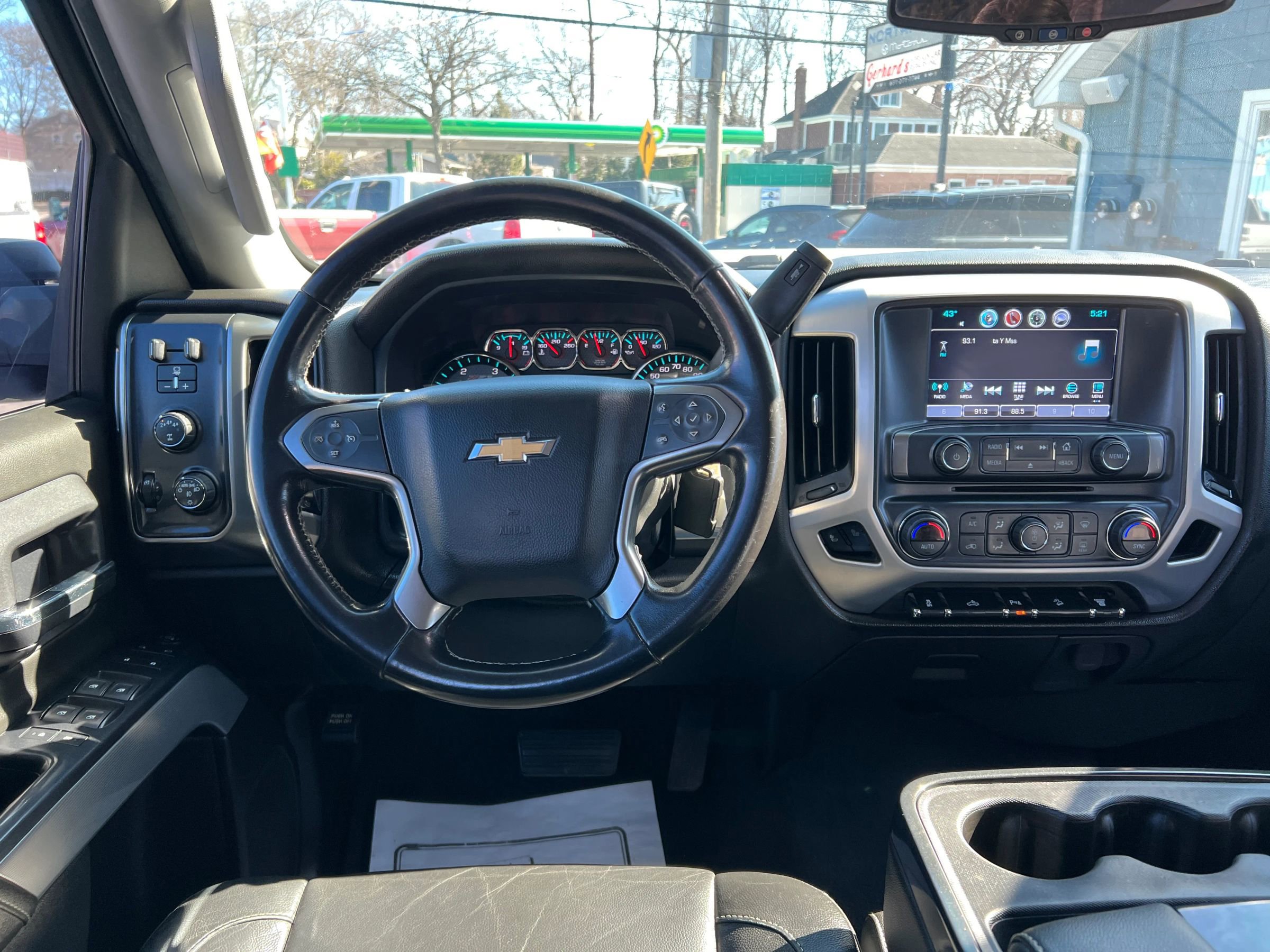 Used 2019 Chevrolet Silverado 2500 LT w/ Custom Sport Edition image 11
