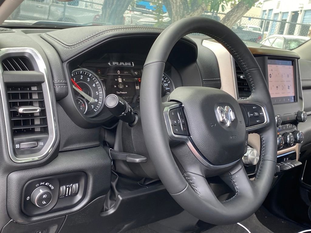 Used 2022 RAM 1500 Laramie image 33