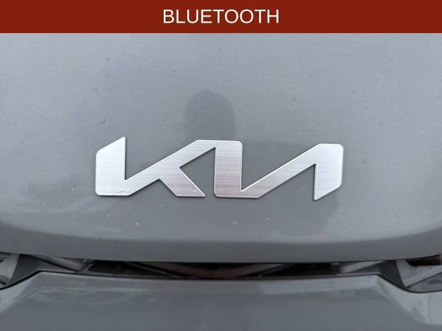 Used 2024 Kia K5 GT-Line w/ GT-Line Premium Package FWD image 4