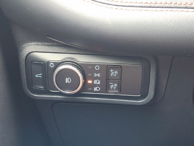 Used 2025 Ford Explorer ST-Line w/ Premium Package RWD image 24