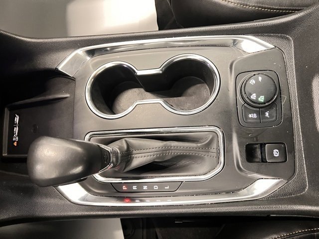 Certified 2021 Chevrolet Traverse Premier w/ Redline Edition image 28