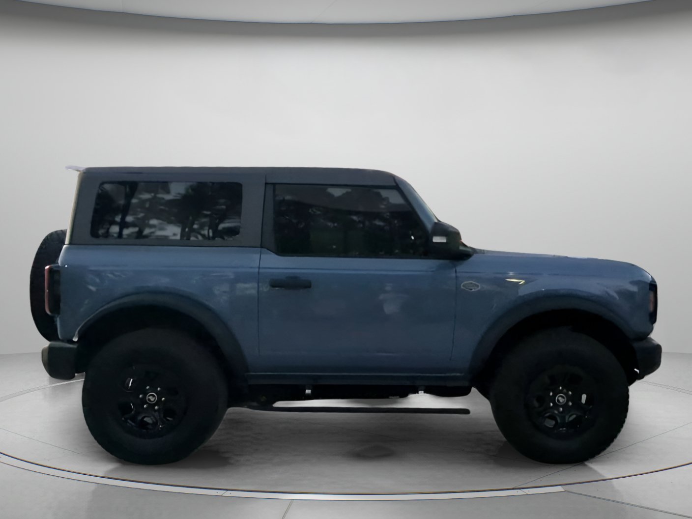 Certified 2023 Ford Bronco Wildtrak AWD/4WD image 33