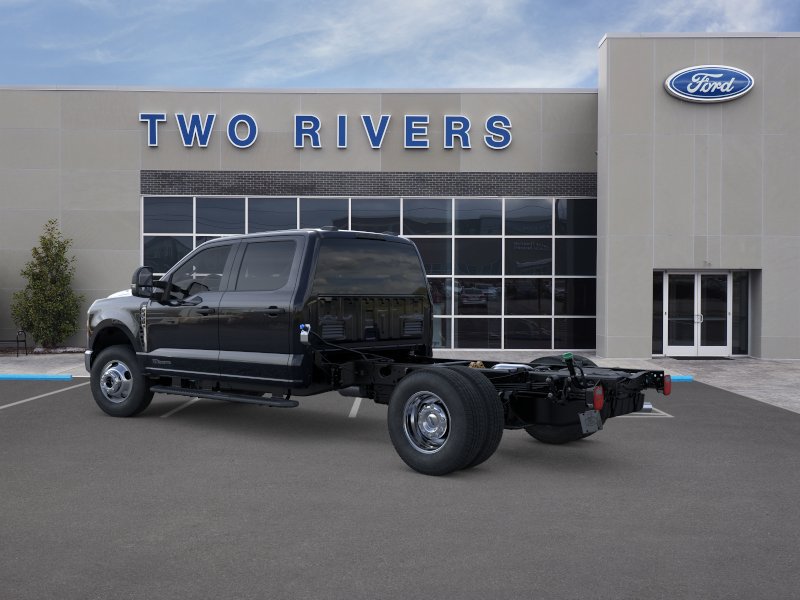 New 2026 Ford F350 4x4 Crew Cab DRW Super Duty image 4