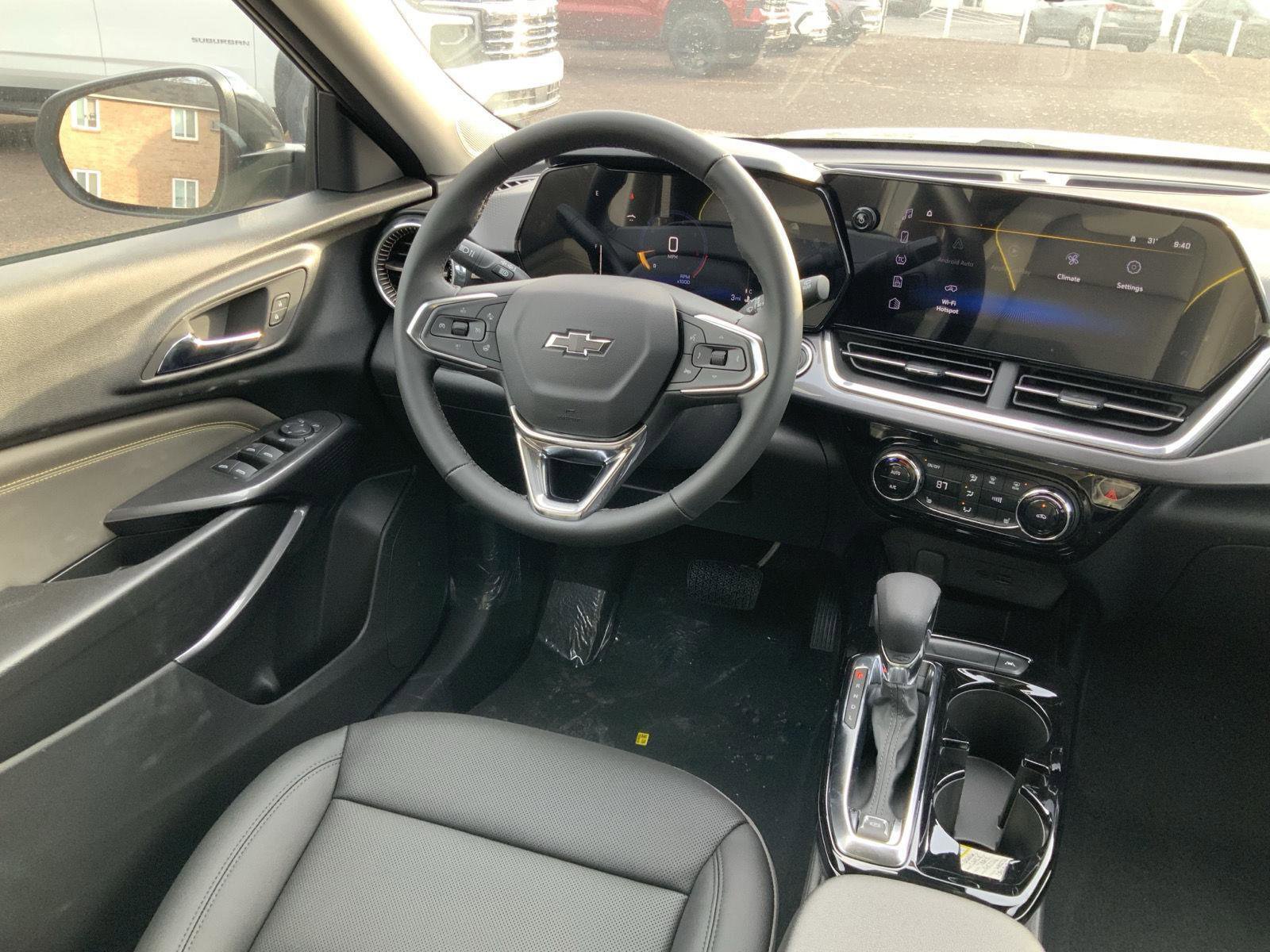 New 2026 Chevrolet Trax ACTIV w/ Driver Confidence Package image 14