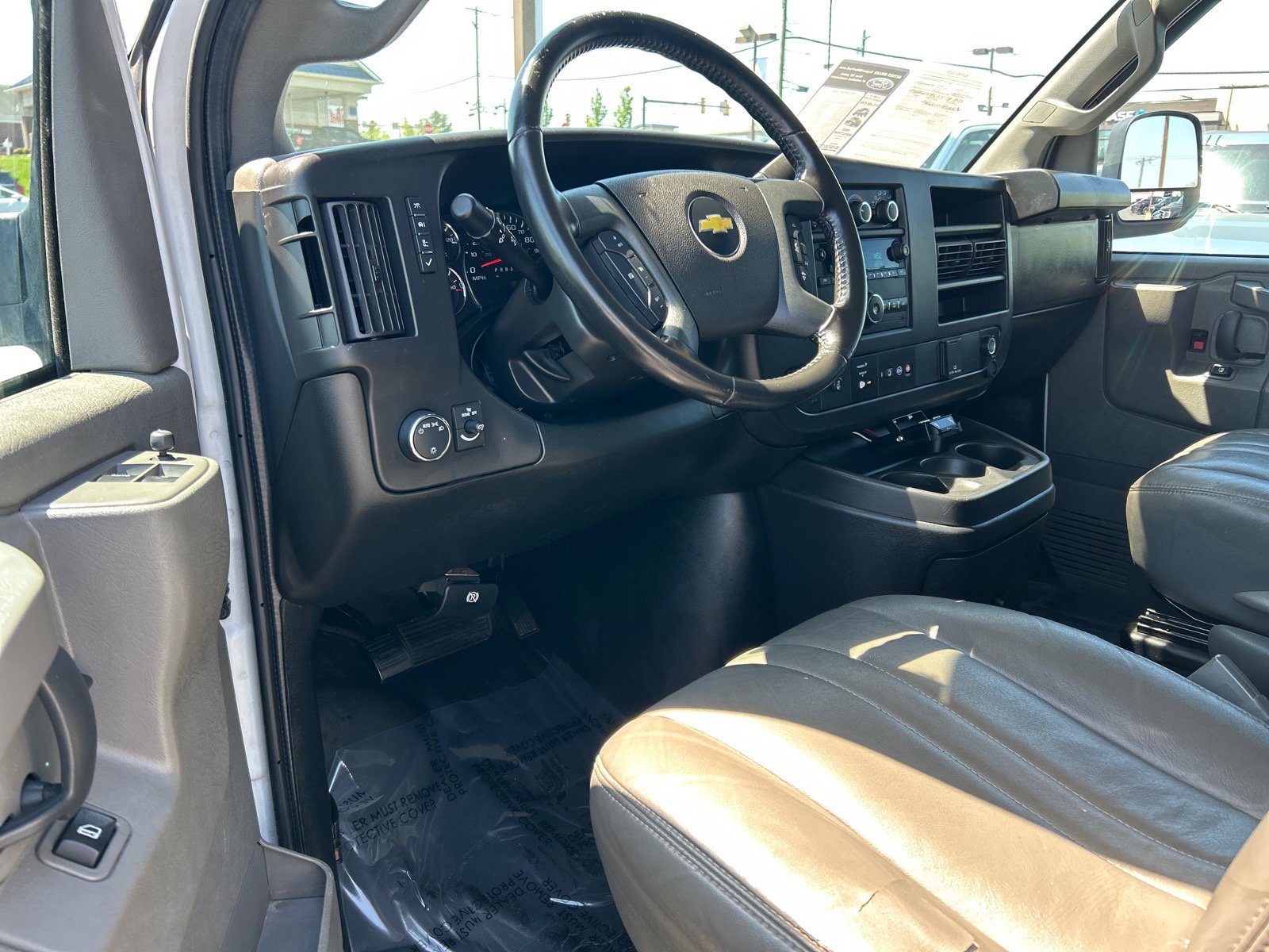 Used 2022 Chevrolet Express 2500 Extended w/ Driver Convenience Package RWD image 2
