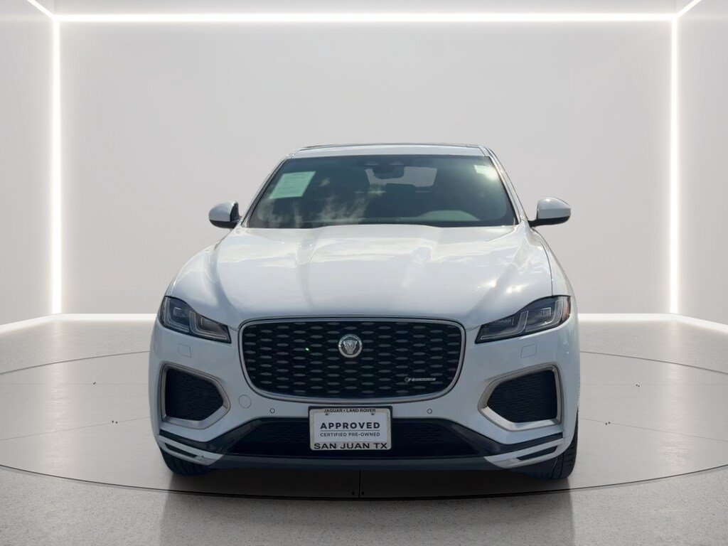 Used 2025 Jaguar F-PACE R-Dynamic S AWD/4WD image 2