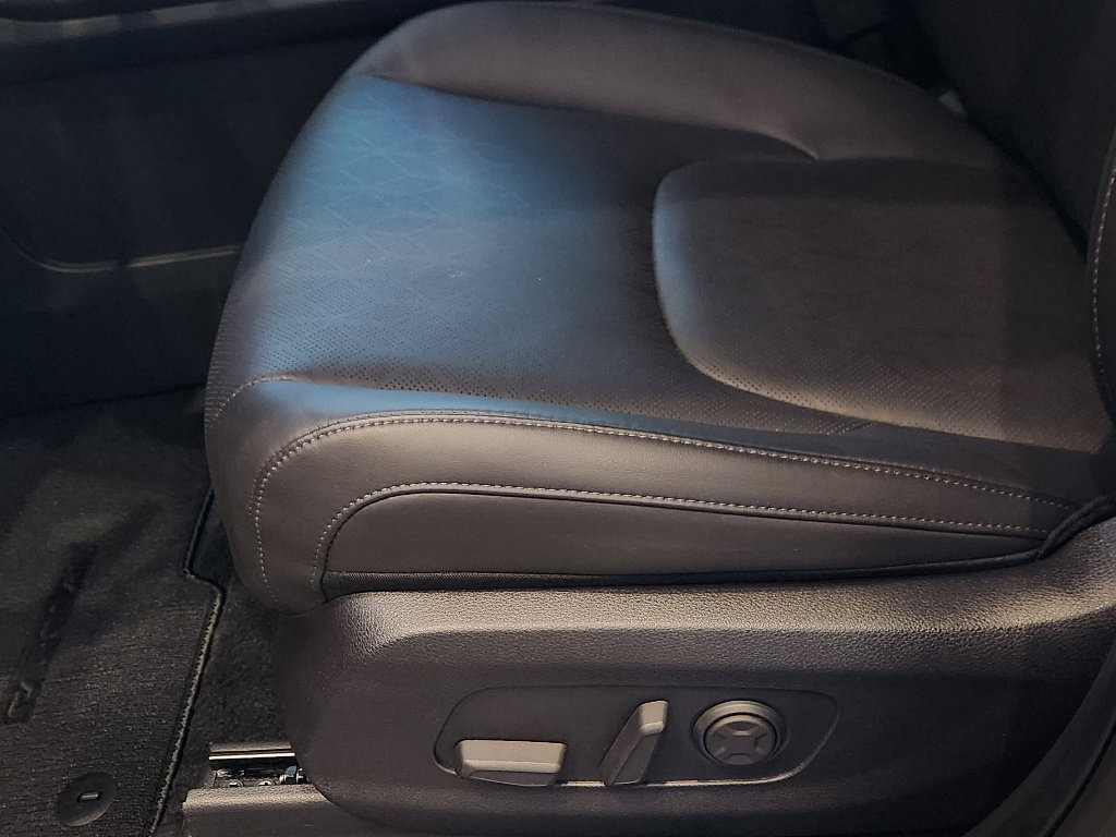 New 2026 Kia Carnival SX w/ SX Dark Edition Package image 19