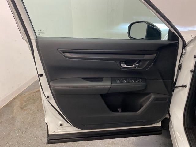 Used 2023 Honda CR-V Sport image 18