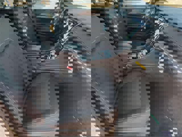 Used 2025 Jeep Grand Cherokee Laredo image 21