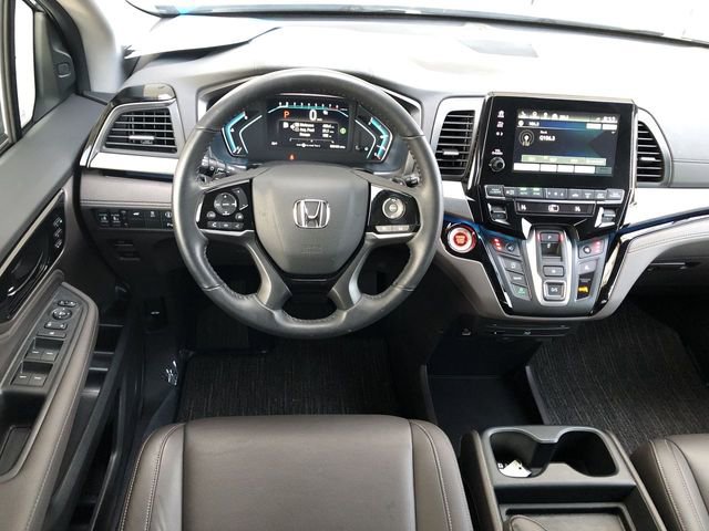 Certified 2024 Honda Odyssey Touring image 17