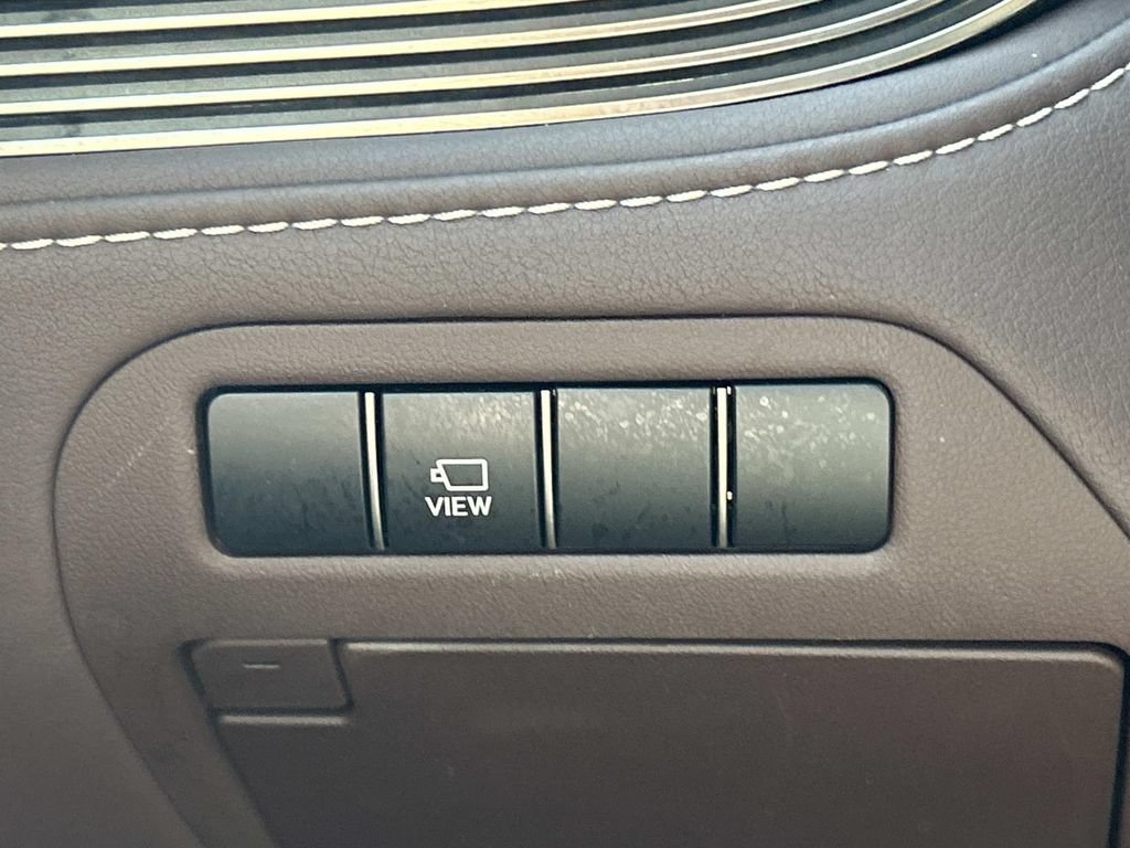 Used 2019 Lexus LS 500 AWD w/ Luxury Package image 28