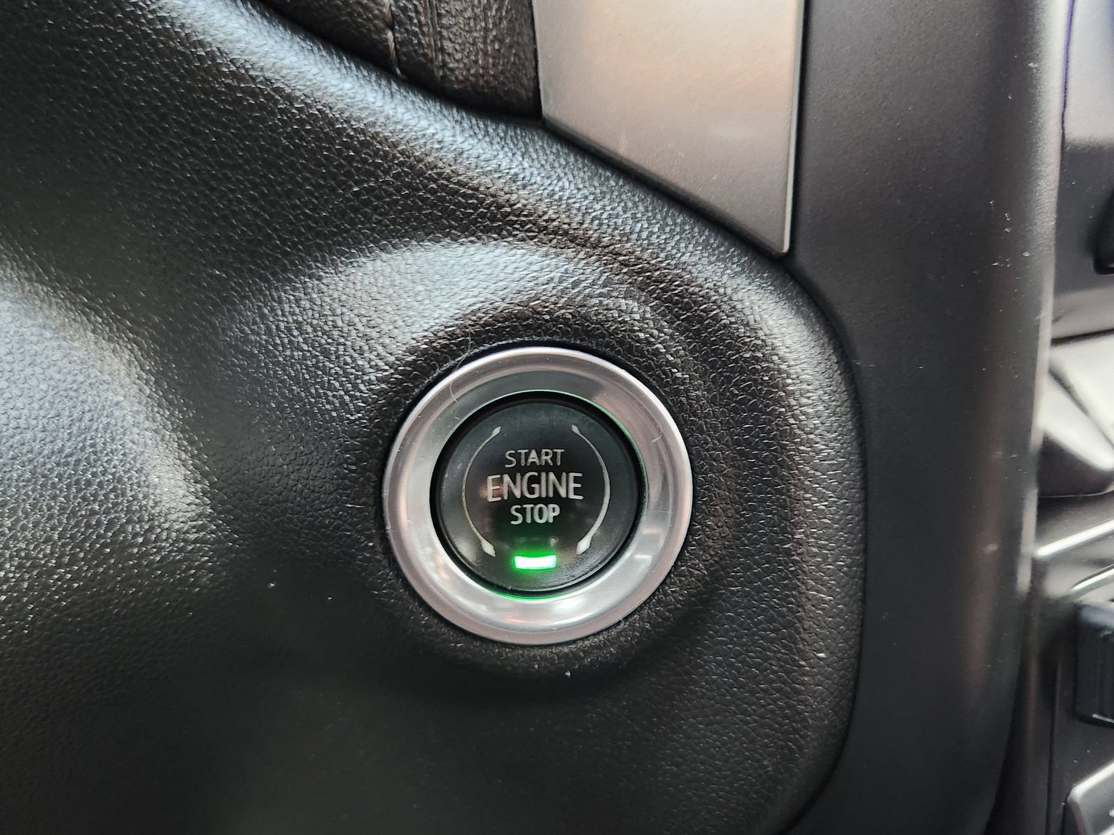 Used 2020 Chevrolet Silverado 3500 LTZ AWD/4WD image 27