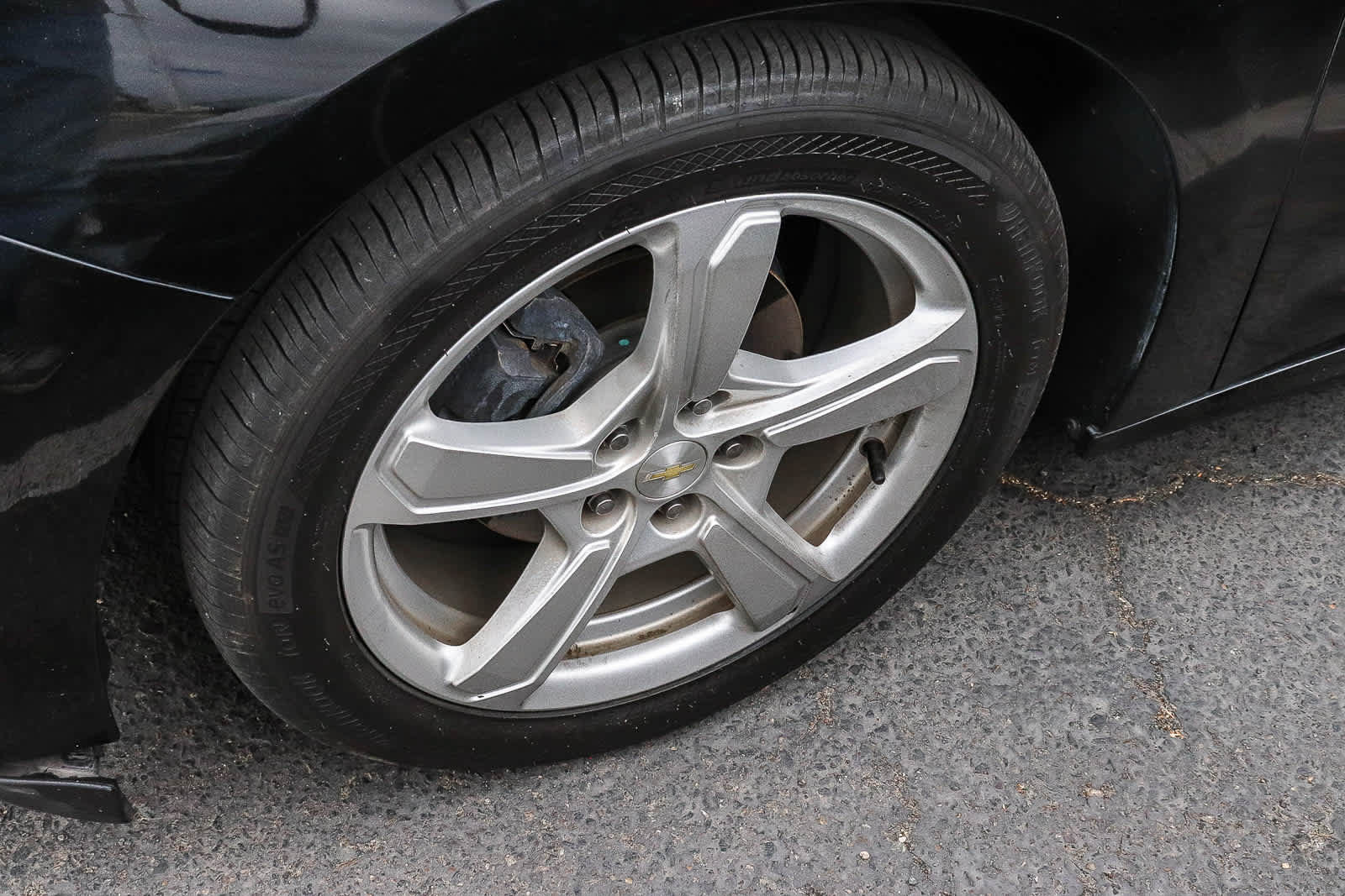 Used 2016 Chevrolet Volt LT w/ Comfort Package FWD image 23
