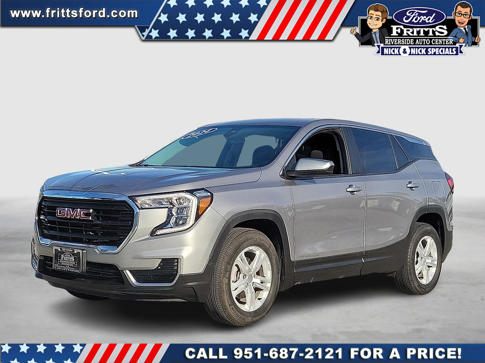 Used 2024 GMC Terrain SLE image 1