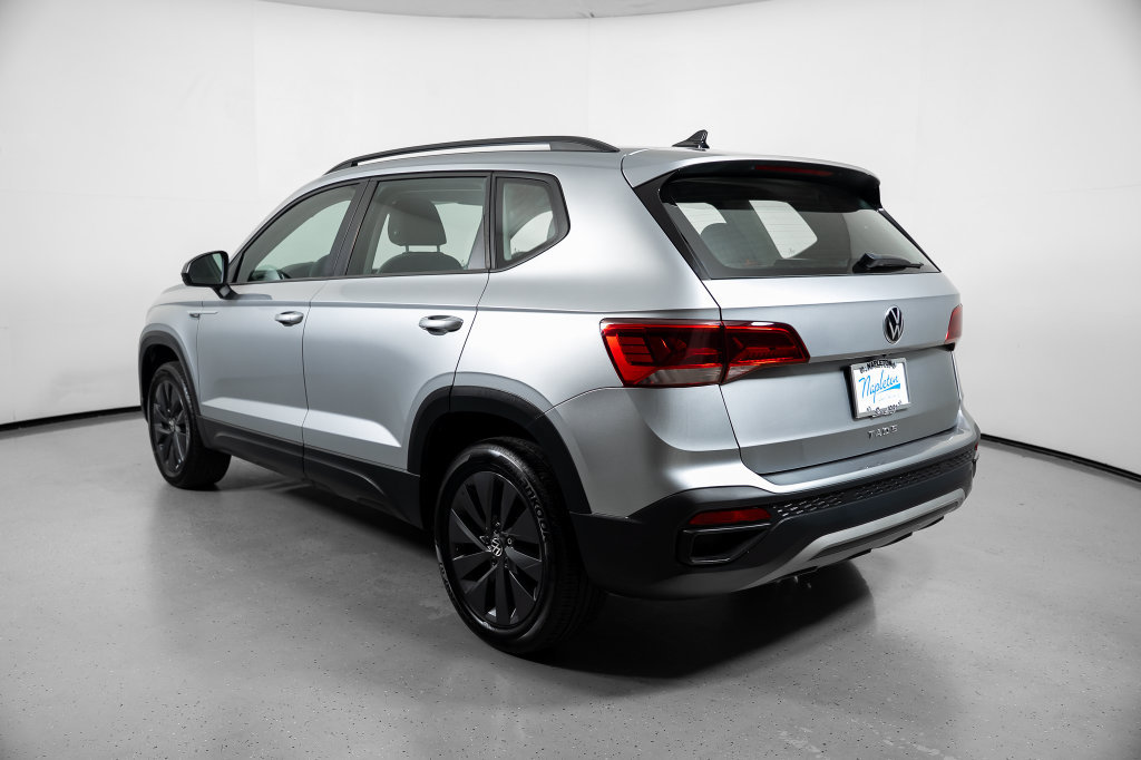 Used 2024 Volkswagen Taos S FWD image 10