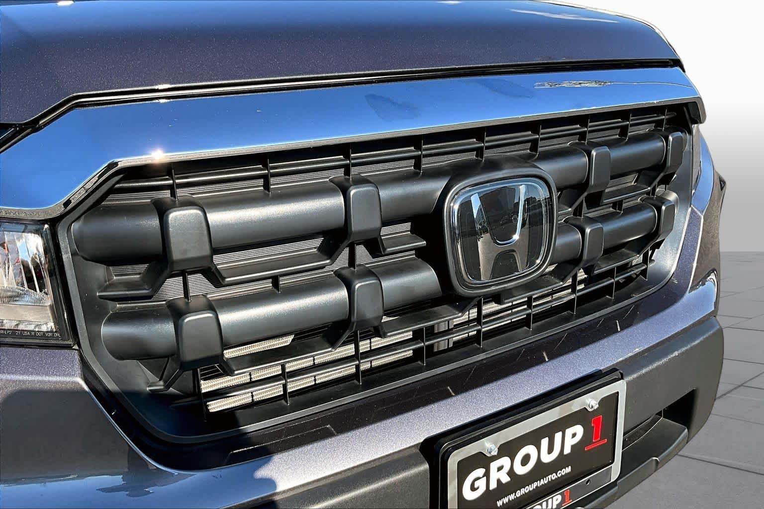 Certified 2025 Honda Ridgeline RTL image 29