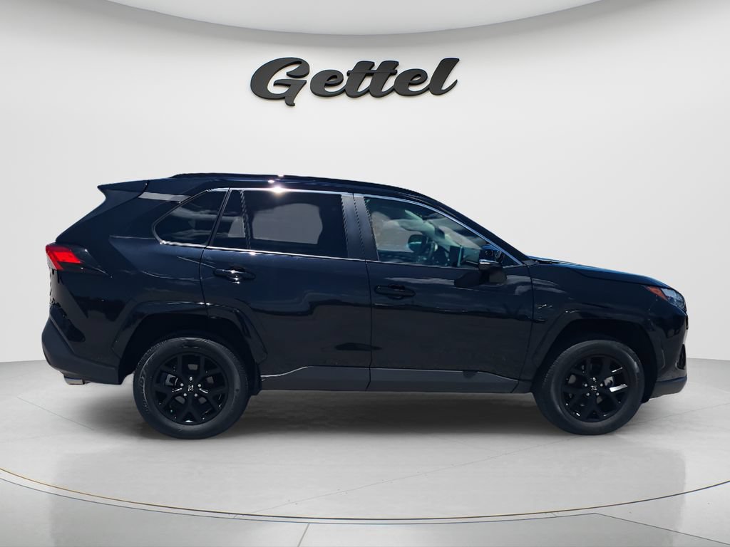 Certified 2023 Toyota RAV4 XLE w/ Convenience Package FWD image 4