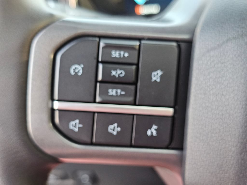 Used 2026 Ford F350 Lariat AWD/4WD image 34