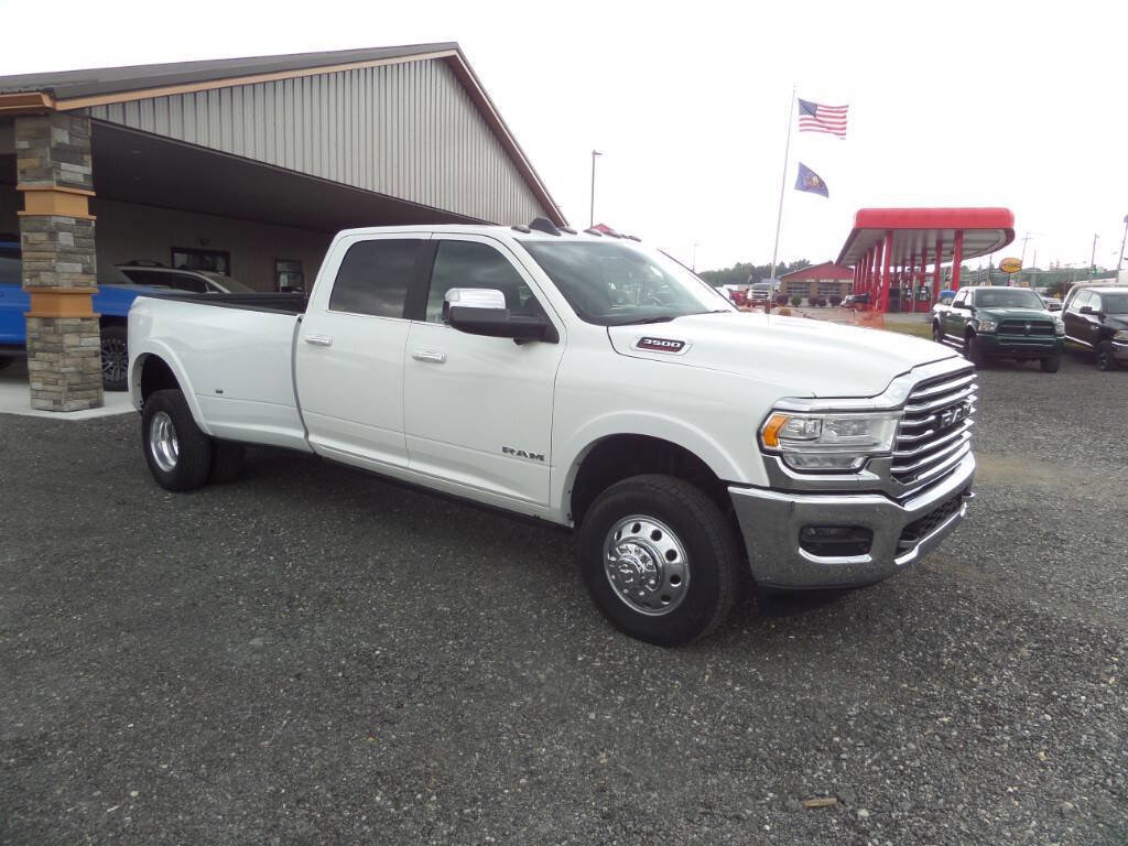 Used 2019 RAM 3500 Limited image 3