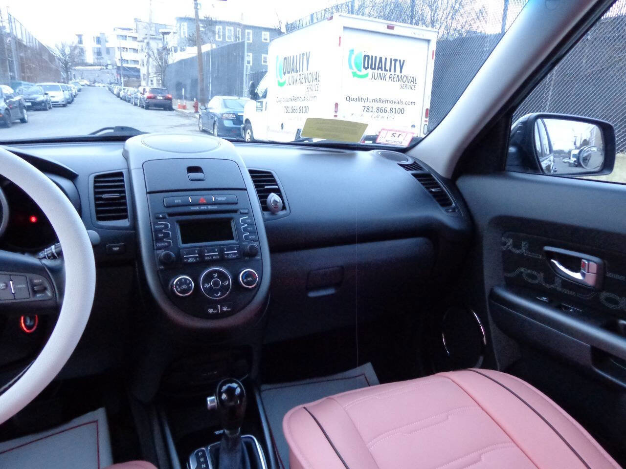 Used 2013 Kia Soul + image 17