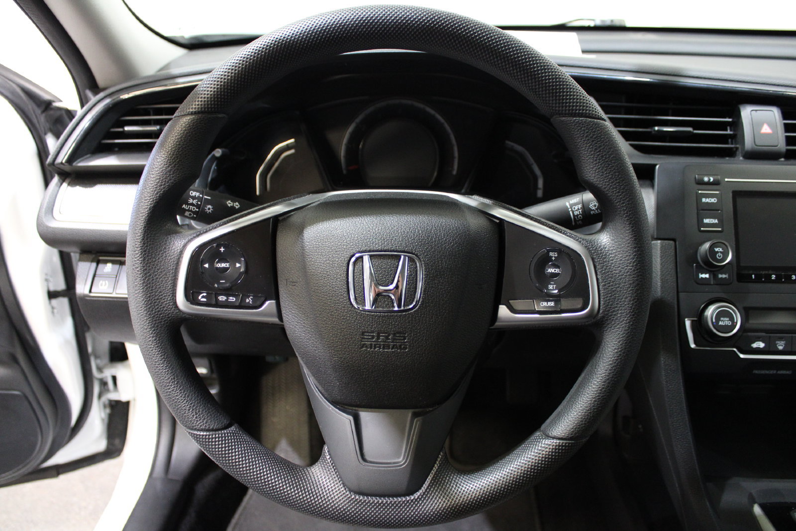 Used 2018 Honda Civic LX image 25