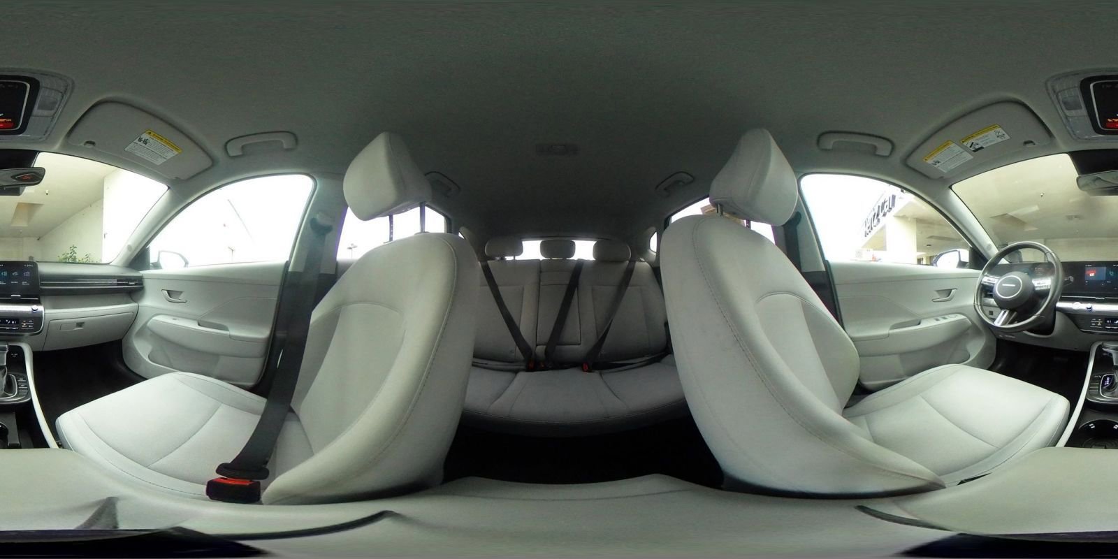 Used 2025 Hyundai Kona SEL image 42