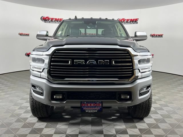 Used 2022 RAM 3500 Laramie AWD/4WD image 4