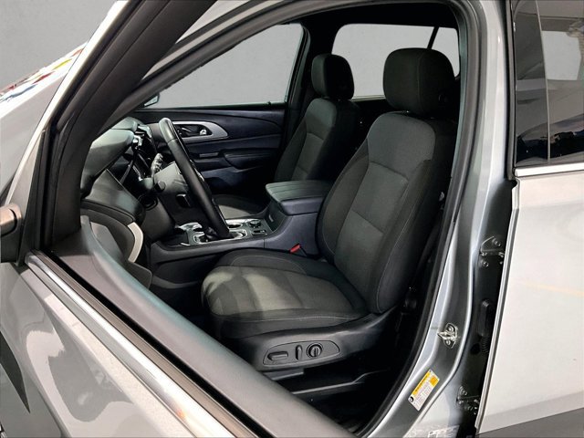 Used 2023 Chevrolet Traverse LT FWD image 27