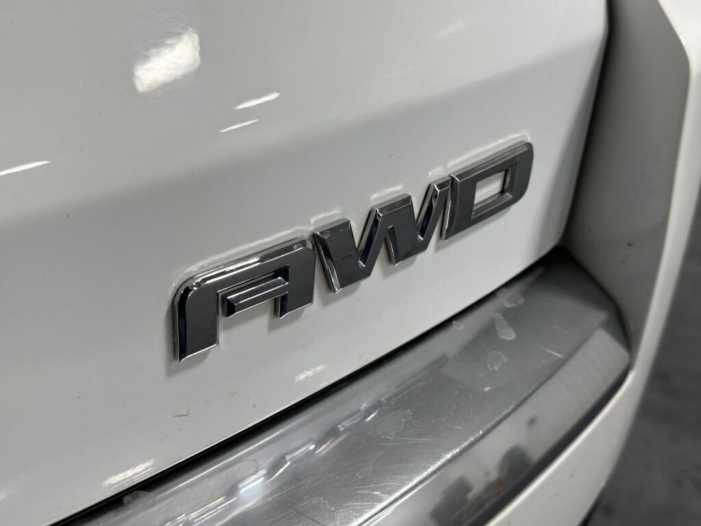 Used 2017 GMC Acadia Limited SLT image 5