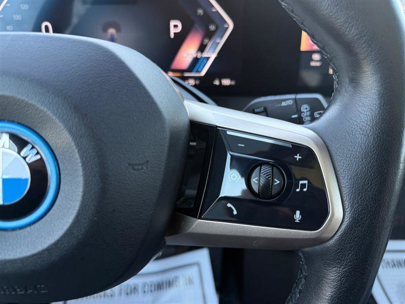 Used 2023 BMW iX xDrive50 w/ Premium Package image 35