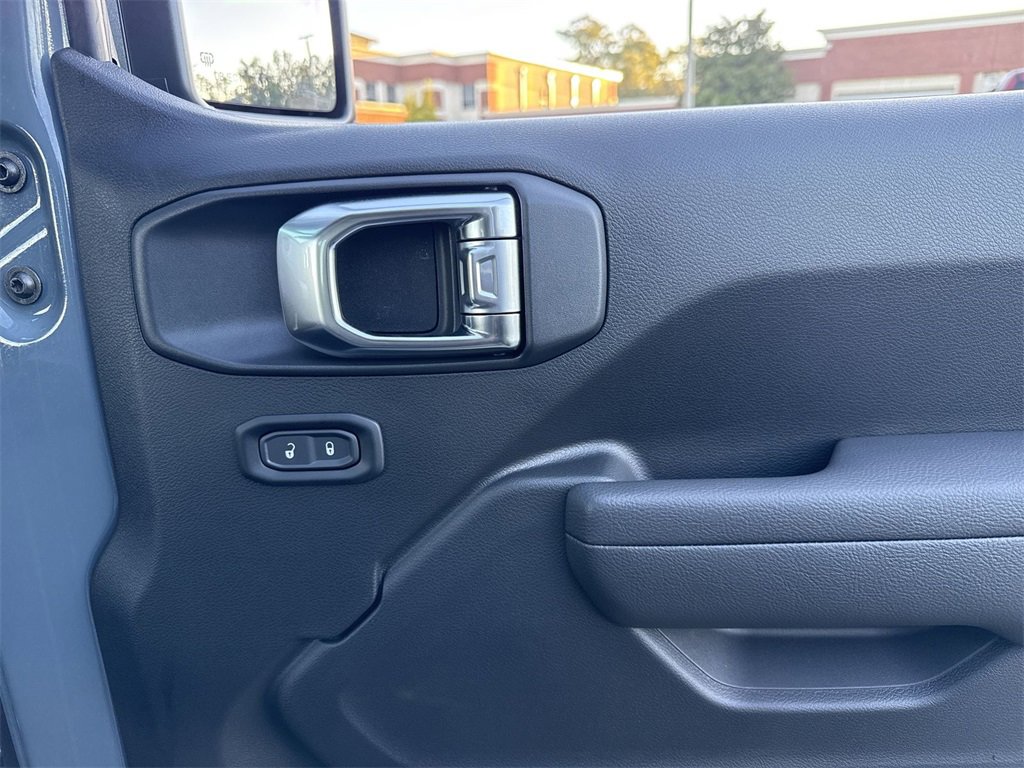 New 2026 Jeep Wrangler Sport S image 28